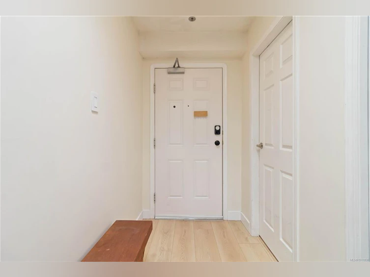 404-545 Manchester Road, Victoria, BC, V8T 5H6 - 30