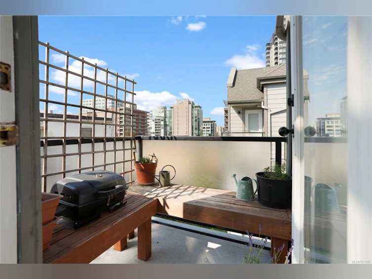407-827 North Park Street, Victoria, BC, V8W 1S9 - 15