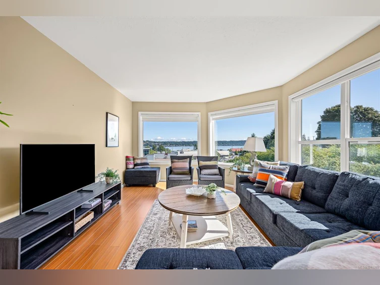311-300 St. Ann's Road, Campbell River, BC, V9W 4C6 - 3