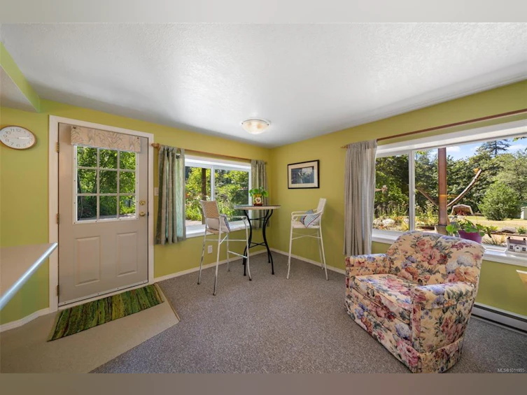 5932 West Saanich Road, Saanich, BC, V9E 2G4 - 32
