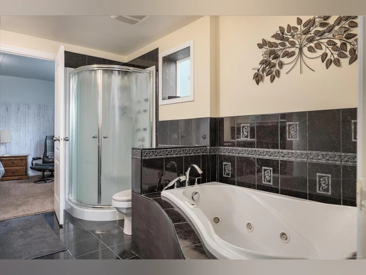 1777 Cecil Street, Crofton, BC, V0E 1R0 - 19