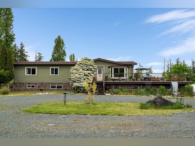 1777 Cecil Street, Crofton, BC, V0E 1R0