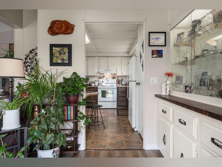 1777 Cecil Street, Crofton, BC, V0E 1R0 - 14
