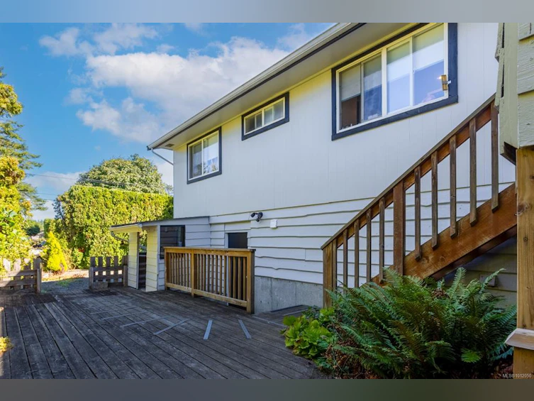525 Salish Street, Comox, BC, V9M 5L5 - 10