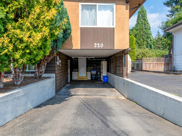 220 Urquhart Avenue, Courtenay, BC, V9N 3K1 - 32