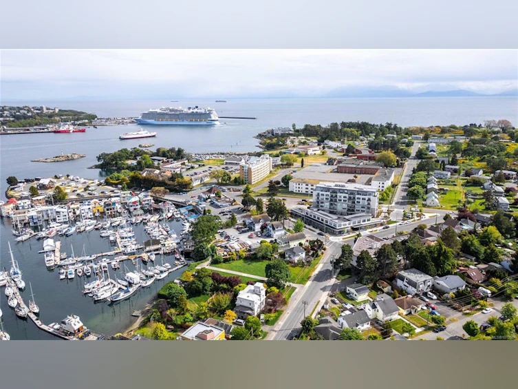 485 Head Street, Esquimalt, BC, V9A 5S1 - 77