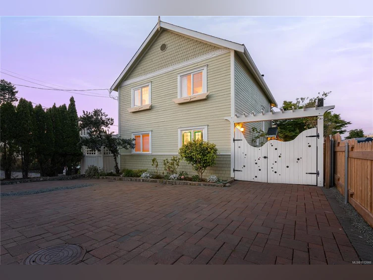 485 Head Street, Esquimalt, BC, V9A 5S1 - 74