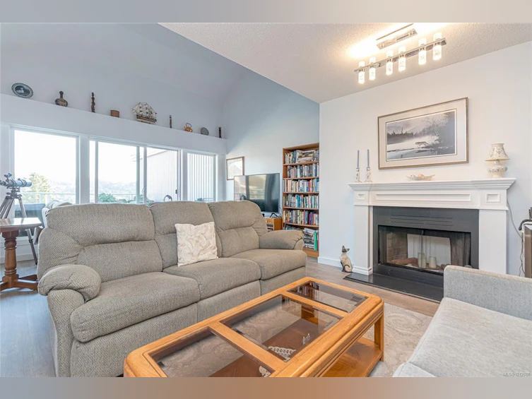 602-2560 Departure Bay Road, Nanaimo, BC, V9S 5P1 - 3