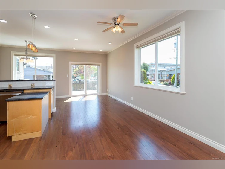 2435 Orchard Avenue, Sidney, BC, V8L 1V3 - 7