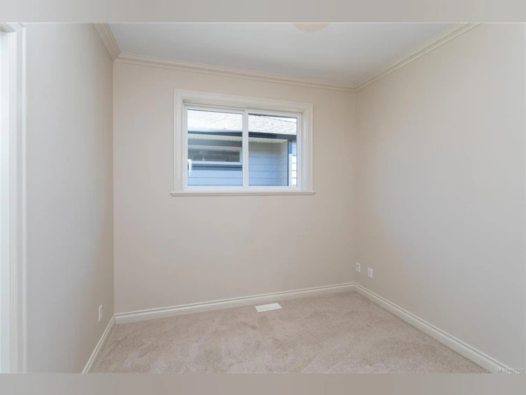 2435 Orchard Avenue, Sidney, BC, V8L 1V3 - 16