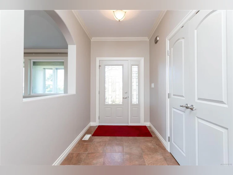 2435 Orchard Avenue, Sidney, BC, V8L 1V3 - 20