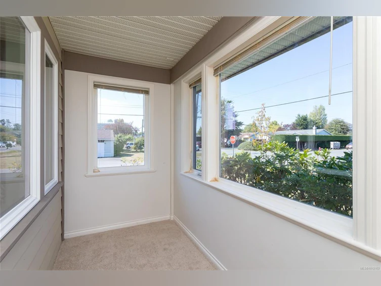 2435 Orchard Avenue, Sidney, BC, V8L 1V3 - 22