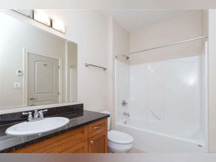 2435 Orchard Avenue, Sidney, BC, V8L 1V3 - 18
