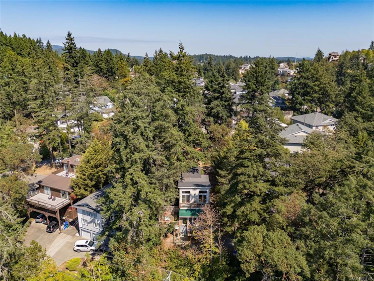 2545 Florence Lake Road, Langford, BC, V9B 4H4 - 53