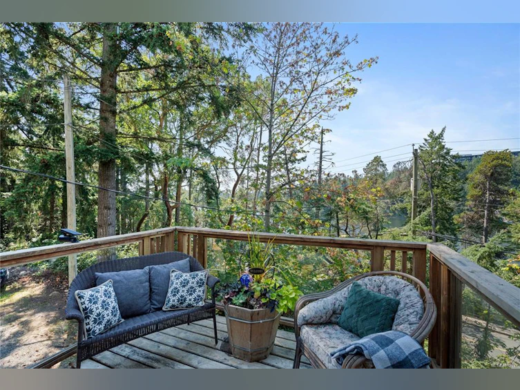 2545 Florence Lake Road, Langford, BC, V9B 4H4 - 8