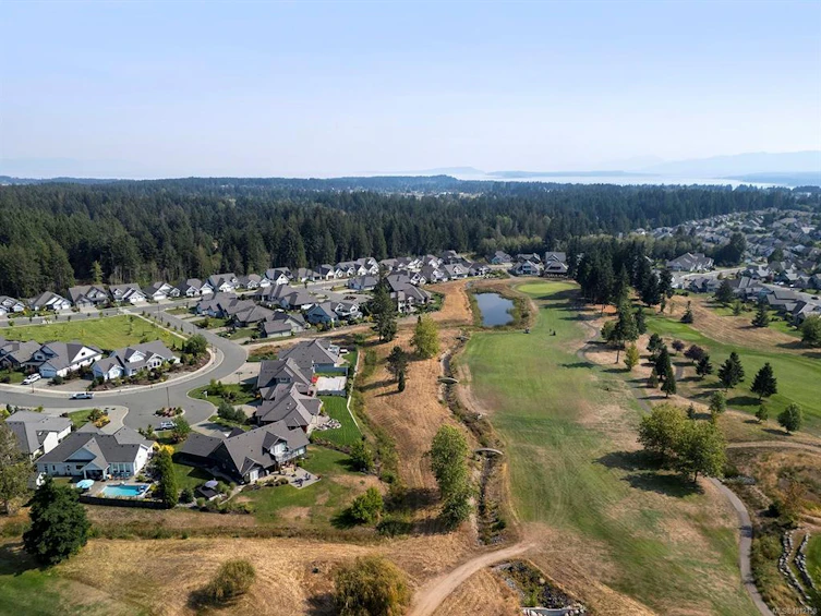 2652 Sheffield Crescent, Courtenay, BC, V9N 0E4 - 59