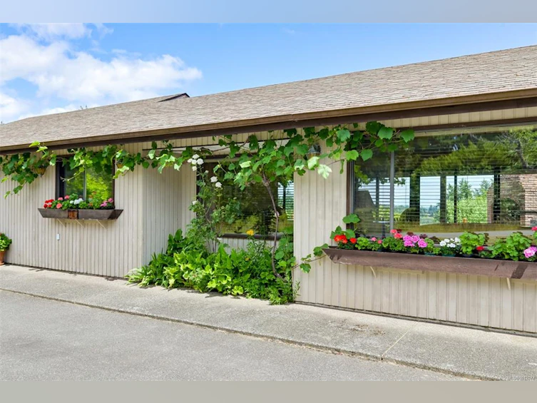 5489 Forest Hill Road, Saanich, BC, V9E 2A8 - 77