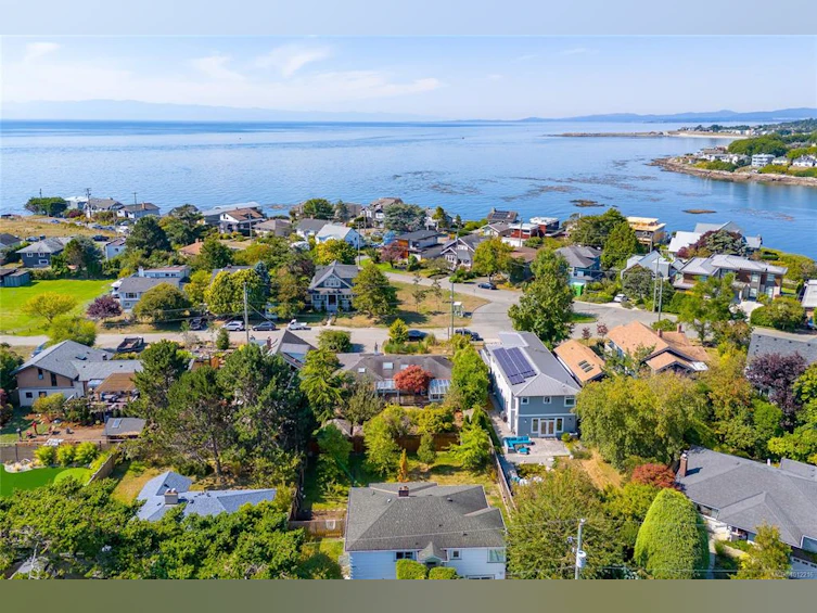 2078 Quimper Street, Oak Bay, BC, V8S 2H6 - 4