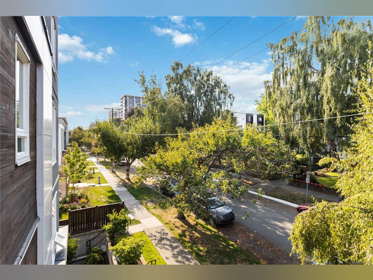 301-300 Michigan Street, Victoria, BC, V8V 1R5 - 25