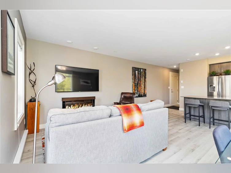 301-300 Michigan Street, Victoria, BC, V8V 1R5 - 7