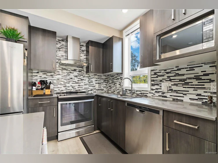 301-300 Michigan Street, Victoria, BC, V8V 1R5 - 14