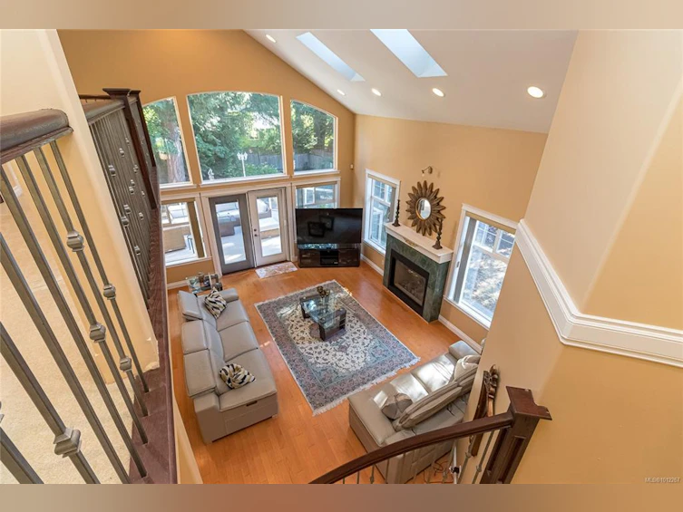 5071 Clutesi Street, Saanich, BC, V8Y 1X5 - 24