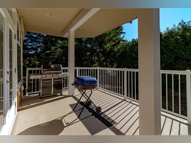 5071 Clutesi Street, Saanich, BC, V8Y 1X5 - 56
