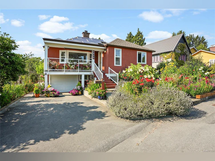 2808 Wyndeatt Avenue, Saanich, BC, V9A 2L8 - 33