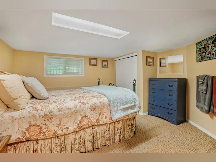 2808 Wyndeatt Avenue, Saanich, BC, V9A 2L8 - 15