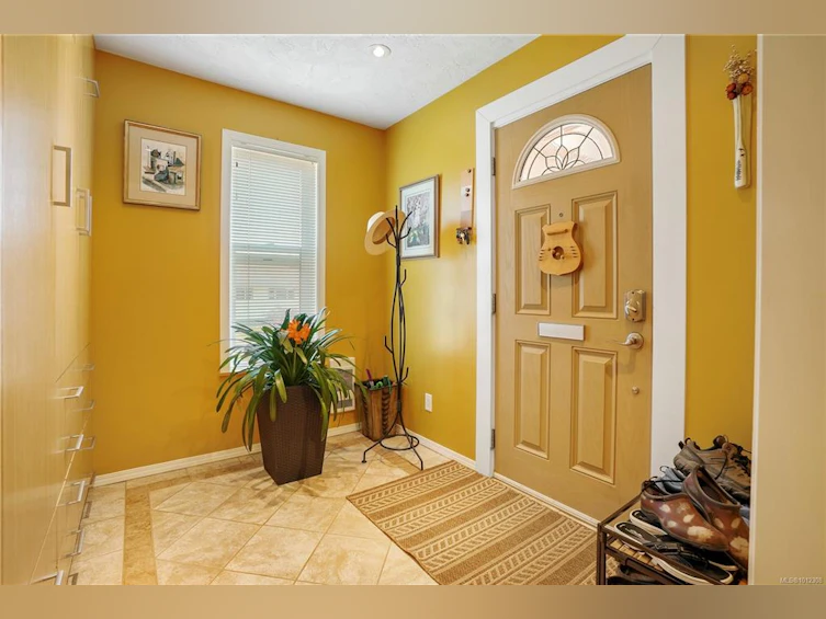 2808 Wyndeatt Avenue, Saanich, BC, V9A 2L8 - 20