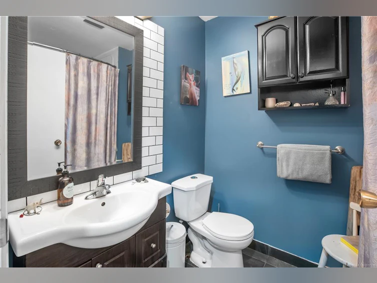 1550 Larch Road, Ucluelet, BC, V0R 3A0 - 5