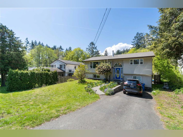 707 Howard Avenue, Nanaimo, BC, V9R 3S9 - 22