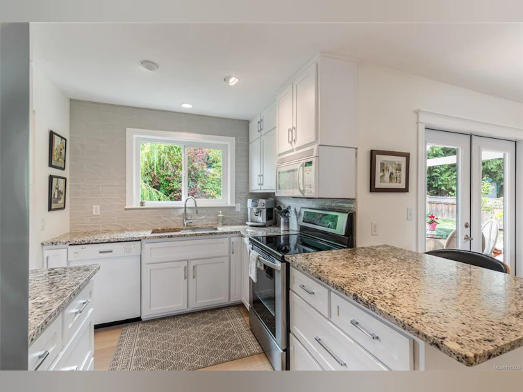 228 Potlatch Street, Parksville, BC, V9P 1K3 - 5