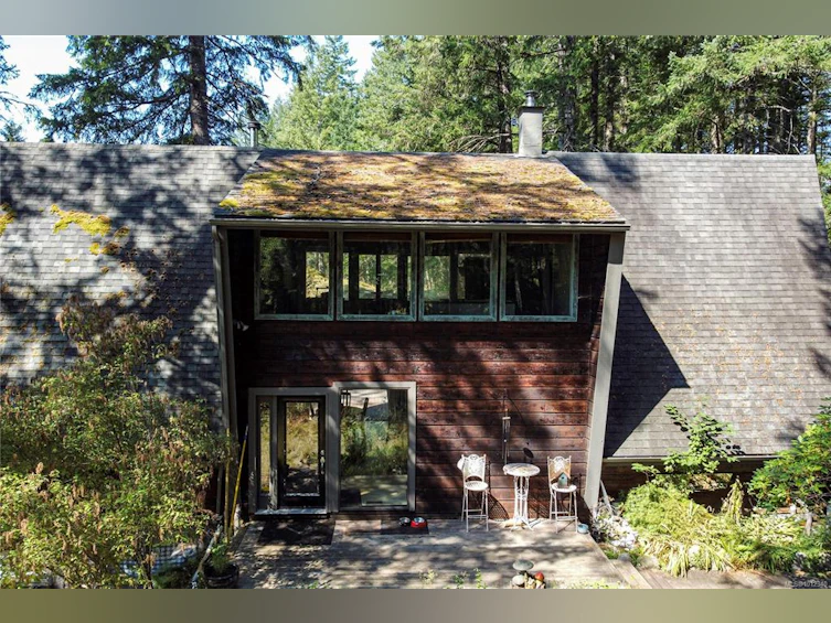 766 B Gowlland Harbour Road, Quadra Island, BC, V0P 1N0 - 36