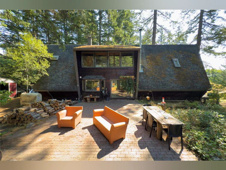 766 B Gowlland Harbour Road, Quadra Island, BC, V0P 1N0
