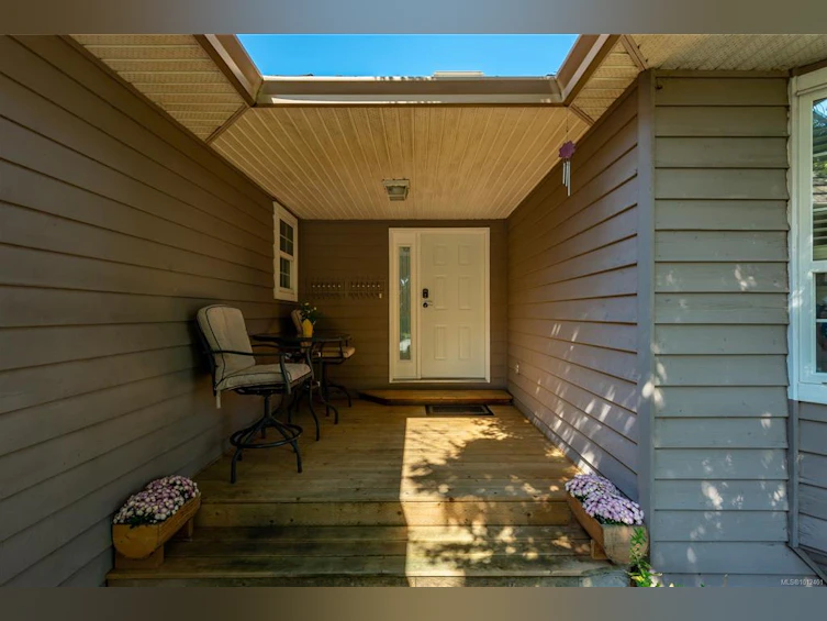 2702 Eden Street, Campbell River, BC, V9H 1S7 - 2