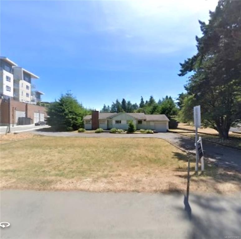 1919 Sooke Road