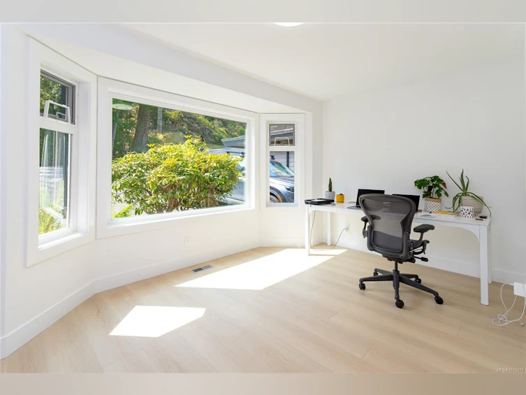 109-2829 Arbutus Road, Saanich, BC, V8N 5X5 - 32
