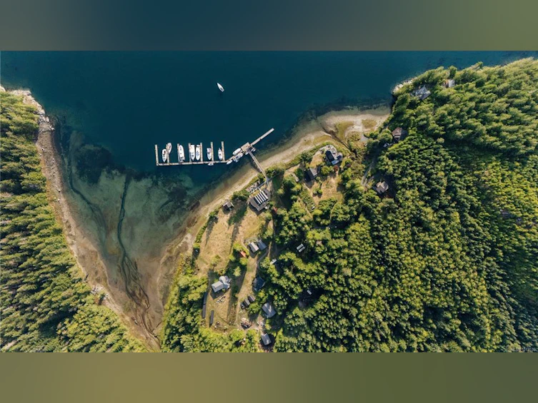 6 Cherry Lane, West Thurlow Island, BC, V0P 1B0 - 2