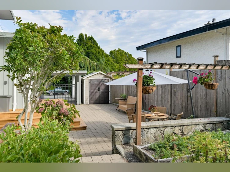 4270 Parkside Crescent, Saanich, BC, V8N 2C3 - 33