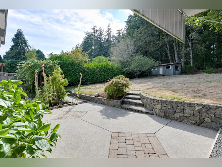 4270 Parkside Crescent, Saanich, BC, V8N 2C3 - 79