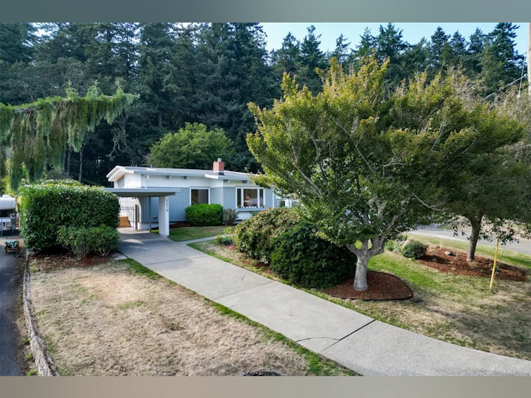 4270 Parkside Crescent, Saanich, BC, V8N 2C3 - 89