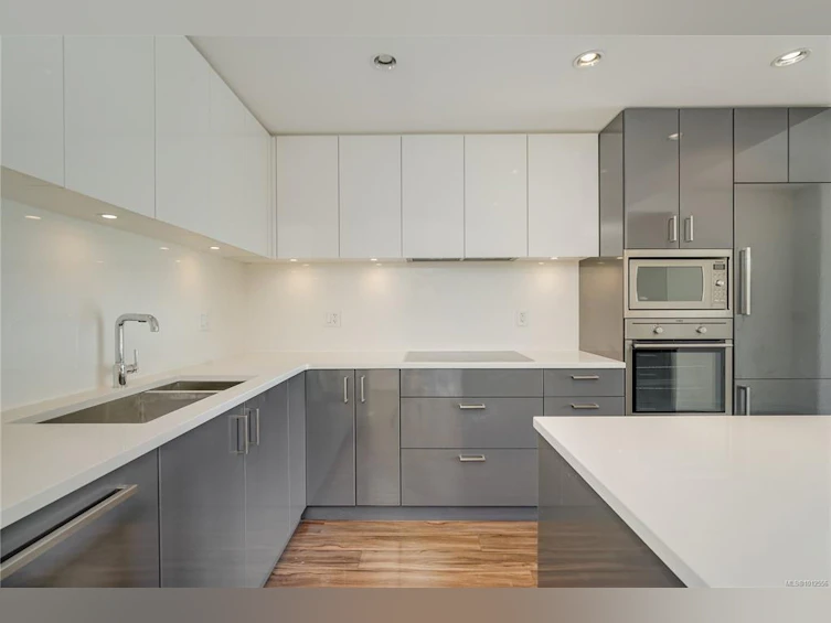 405-838 Broughton Street, Victoria, BC, V8W 1E4 - 5