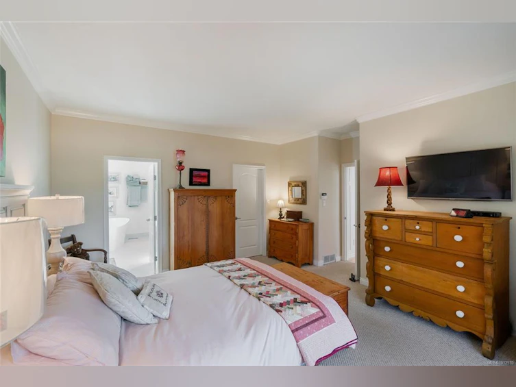 500 Muirfield Close, Qualicum Beach, BC, V9K 2J9 - 21