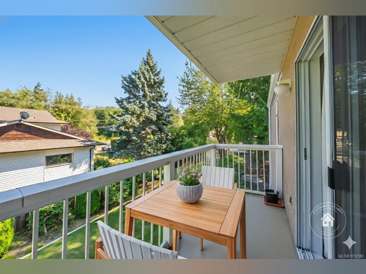 9-141 Sixth Avenue, Qualicum Beach, BC, V9K 2J6 - 8