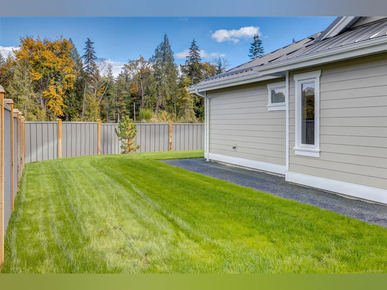 1195 Lee Road, French Creek, BC, V9P 2L2 - 75