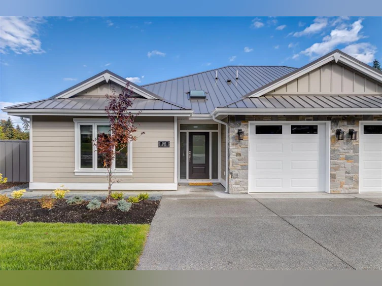 1195 Lee Road, French Creek, BC, V9P 2L2 - 3