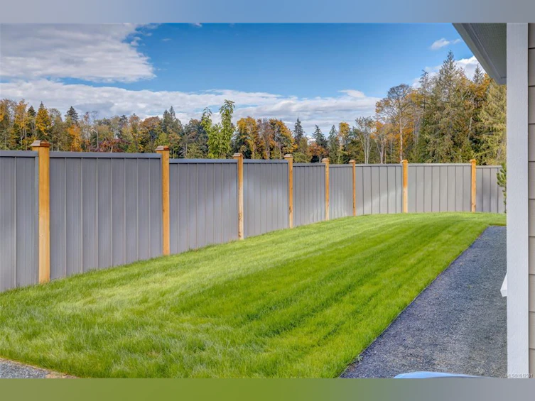 1195 Lee Road, French Creek, BC, V9P 2L2 - 74