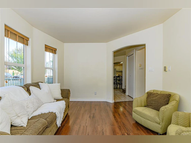 655 Sumas Street, Victoria, BC, V8T 5L1 - 5