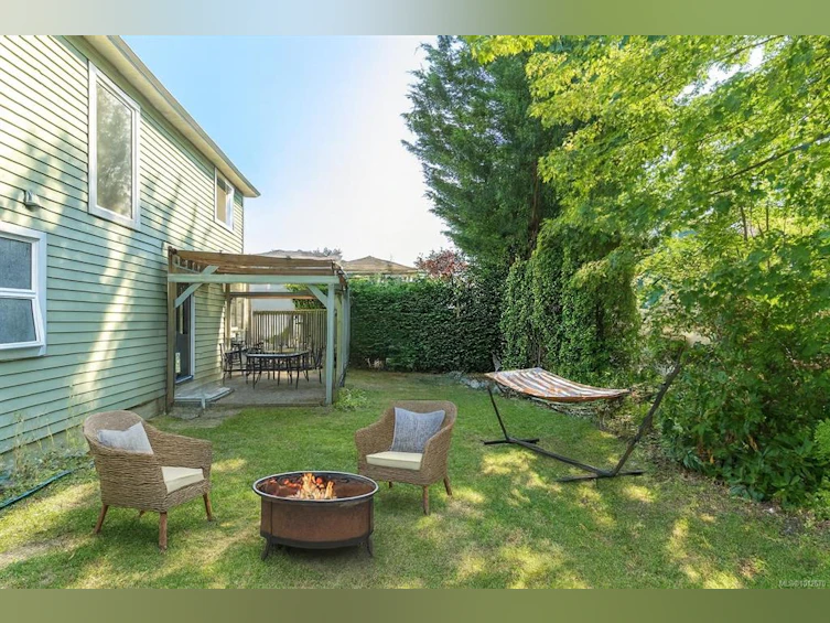 655 Sumas Street, Victoria, BC, V8T 5L1 - 24